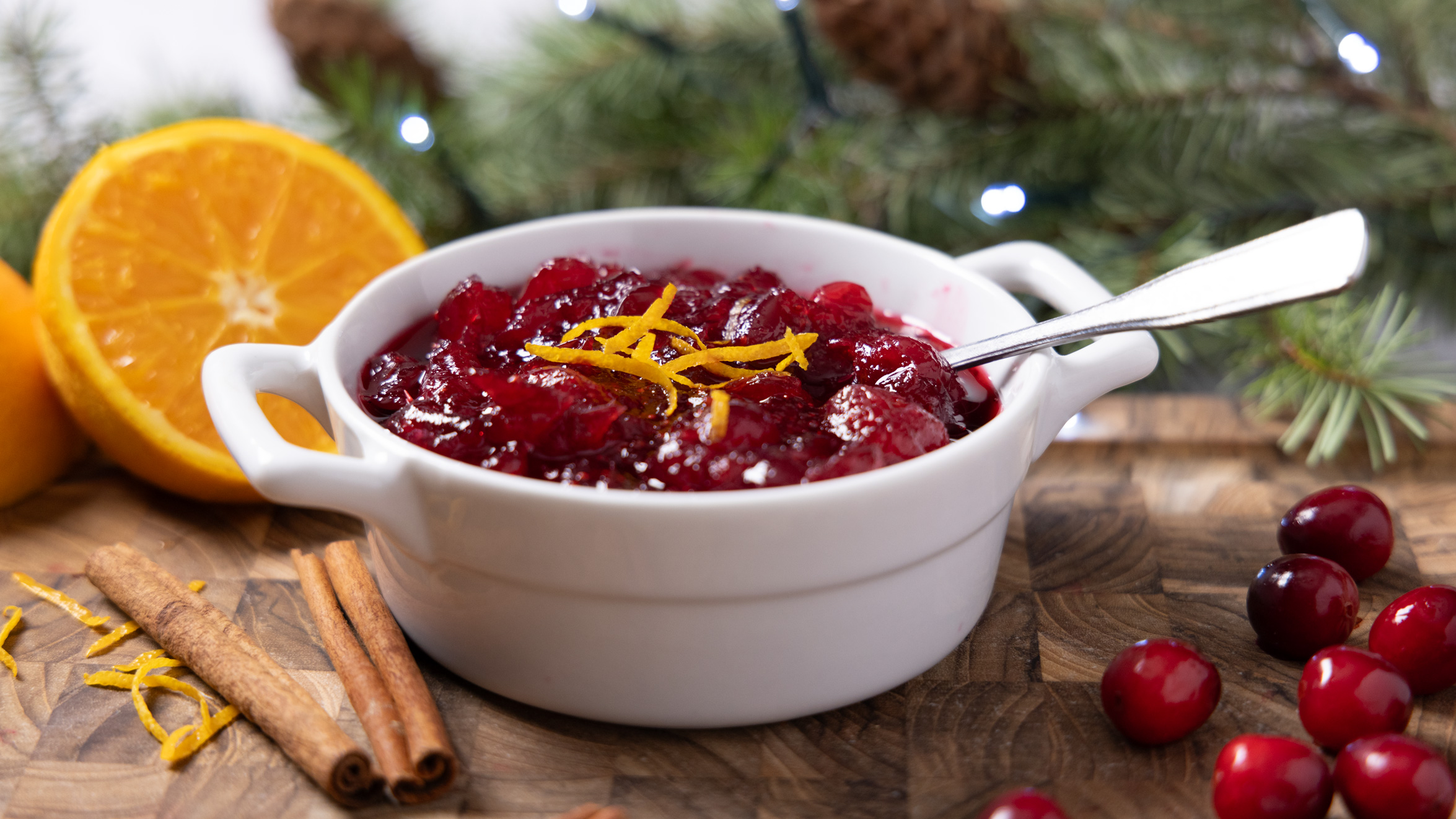 Easy Homemade Cranberry Sauce | Dinner At Lulu's